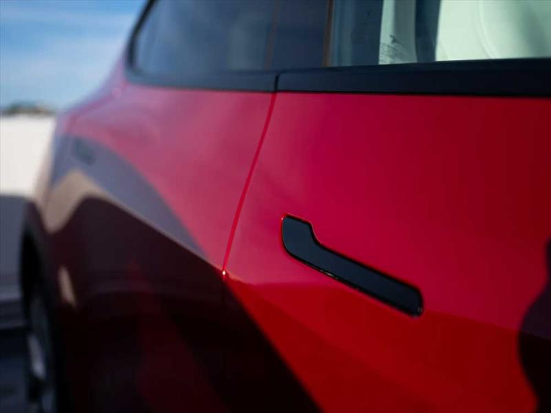 دستگیره‌های مخفی خودرو در چین ممنوع شد